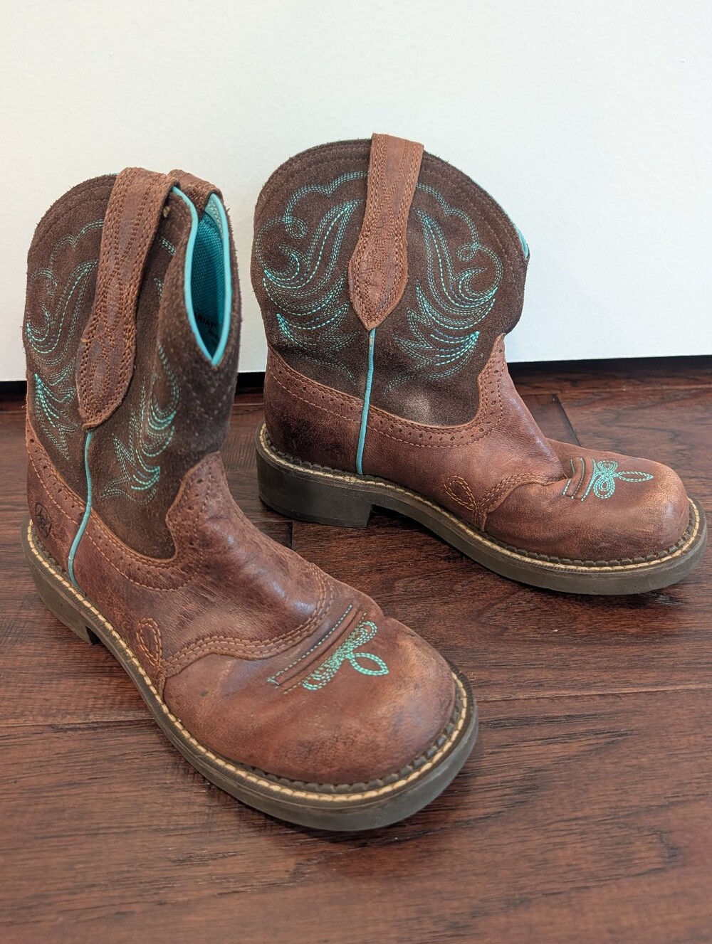 ARIAT Women's Fatbaby Heritage Dapper Western Boots Leather Cowgirl Embroidered